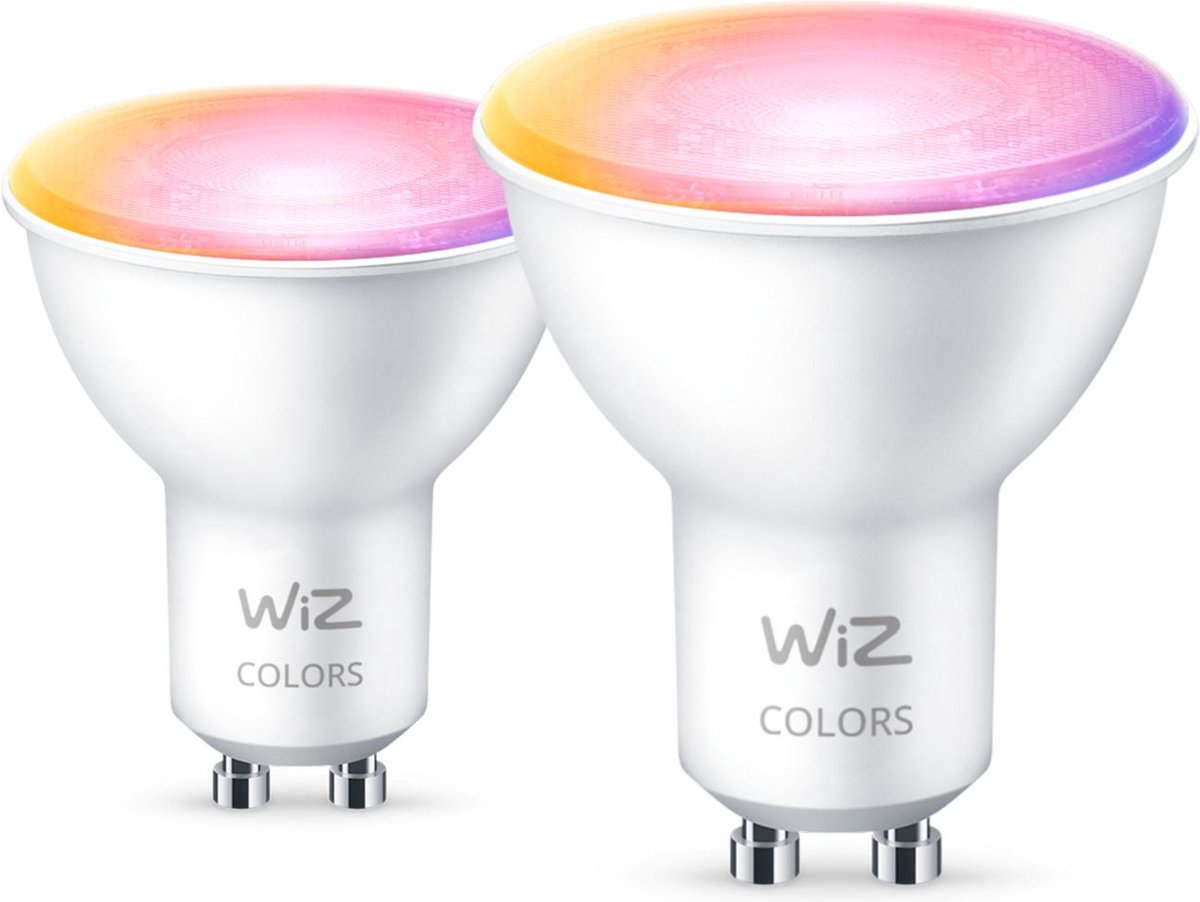 Test WiZ Colors E27 A60 : l'ampoule connectée qui se la joue Philips Hue,  mais en Wi-Fi