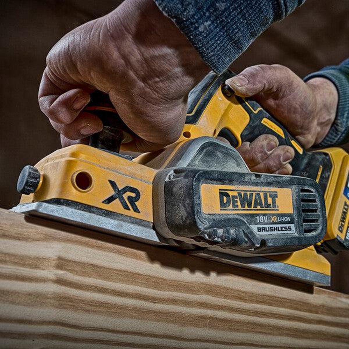DeWalt 18V XR Serie - Accu Schuurmachine - DCP580N - Brushless - Ergonomisch - 82mm – foto 6