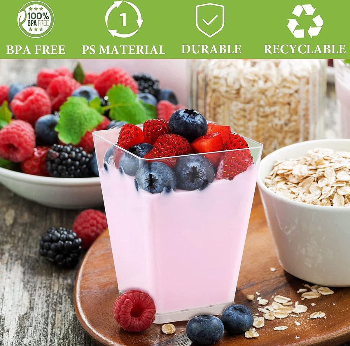 FINEASY 40 stuks dessertglazen met deksel en lepels, 150 ml, herbruikbare kunststof dessertkommen, vierkante dessertbekers voor mousse, ijs en pudding, voor dessertfeest, bruiloften, verjaardagen