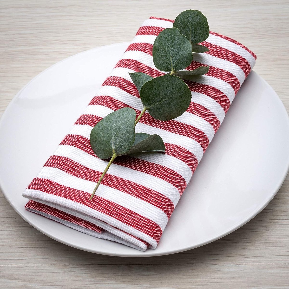 Servetten verpakking van 8 rood/wit gestreept (kleur en design naar keuze) 45 x 45 cm - stoffen servet van 100% katoen in Scandinavische landhuisstijl