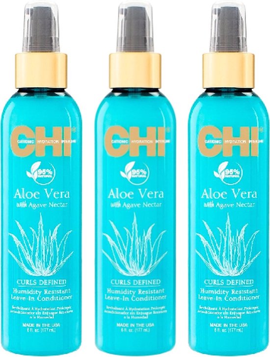 Drie turquoise flacons CHI Aloe Vera met agave nectar, voor gedefinieerde krullen, 177 ml per stuk.