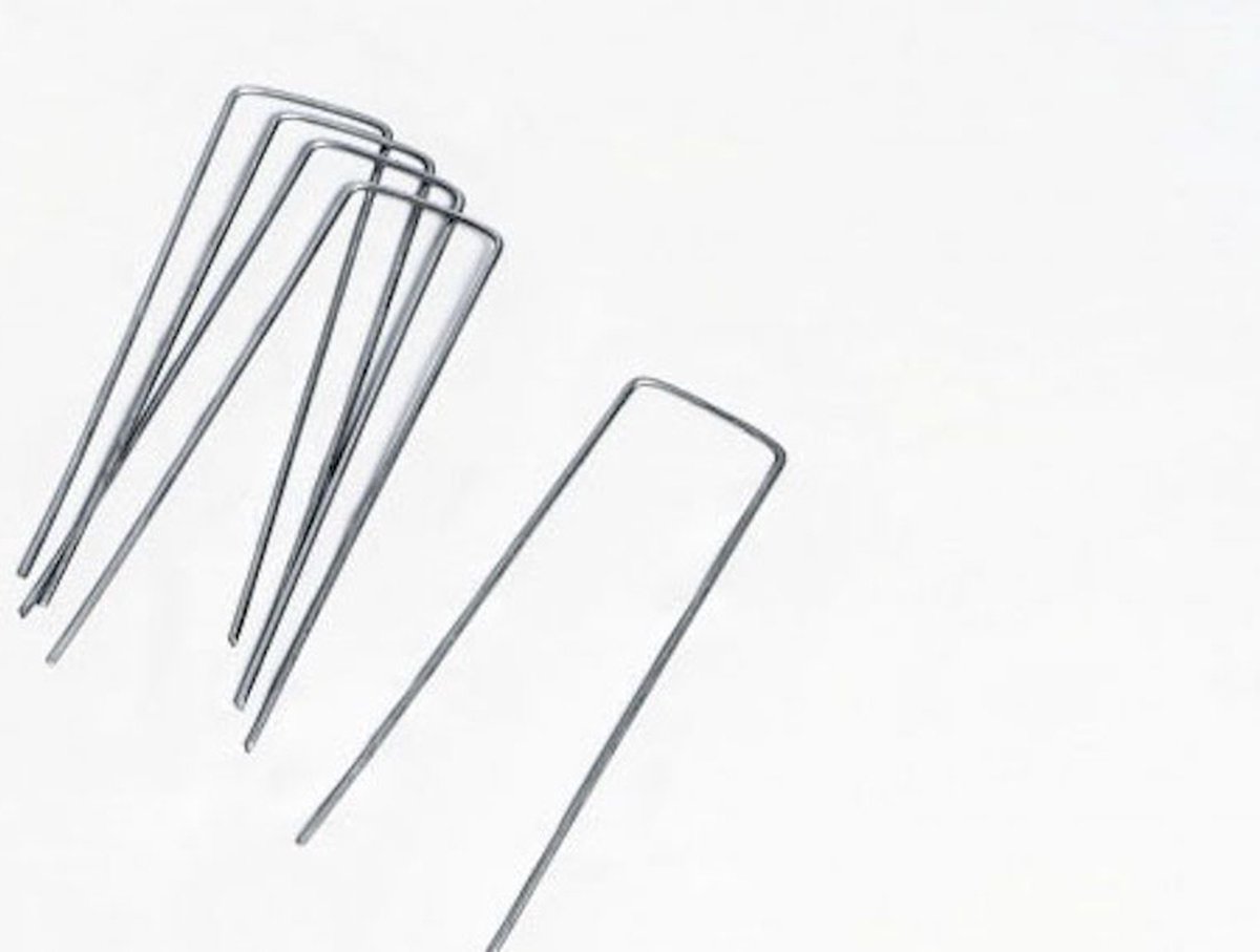 52,5 M² Worteldoek inclusief bevestiging. Inhoud pakket: Worteldoek 5,25 x 10 meter inclusief 50 gronddoekpennen. Let op in 4 verschillende breedtes te verkrijgen.