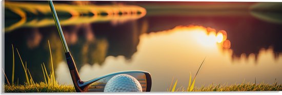 Acrylglas - Golf - Golfbal - Golfclub - Zonsondergang - Gras - Water - 60x20 cm Foto op Acrylglas (Wanddecoratie op Acrylaat)