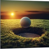 Dibond - Golf - Golfbal - Zonsondergang - 80x80 cm Foto op Aluminium (Wanddecoratie van metaal)