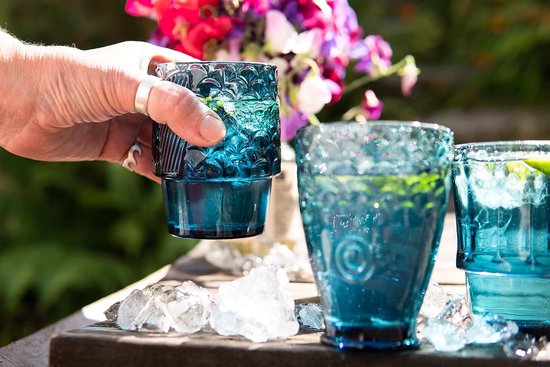 Verre à cocktail en forme de fleur