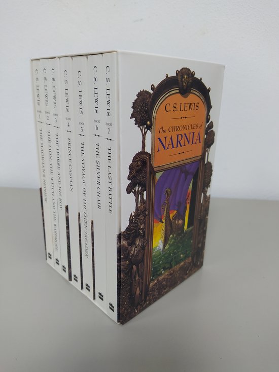 Chronicles Of Narnia - C S Lewis