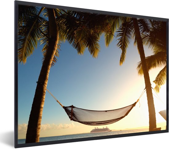 Photo encadrée - Hamac suspendu entre palmiers cadre photo noir 40x30 cm - Affiche encadrée (Décoration murale salon / chambre) / Mer et plage