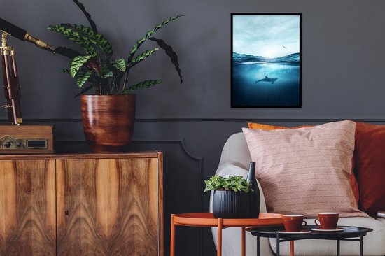 Affiche avec cadre Dauphin - Nager - Mer - 30x40 cm