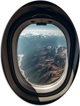 Dibond Ovaal - Uitzicht op Gebergte vanuit Vliegtuig - 51x68 cm Foto op Ovaal (Met Ophangsysteem)