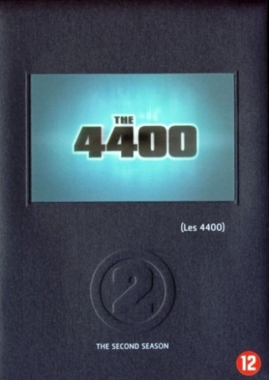 De cover van DVD 2 van The 4400, met een blauwgroene achtergrond en het logo "The 4400".