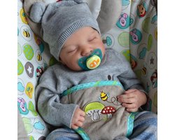 TEKROA®Levensechte Reborn Babypop - 48 cm - Realistisch Speelgoed - Babypoppen - Volledig Siliconen Lichaam - Slapend - Waterdicht & Poseerbaar - Inclusief Kleding & Magnetische Speen