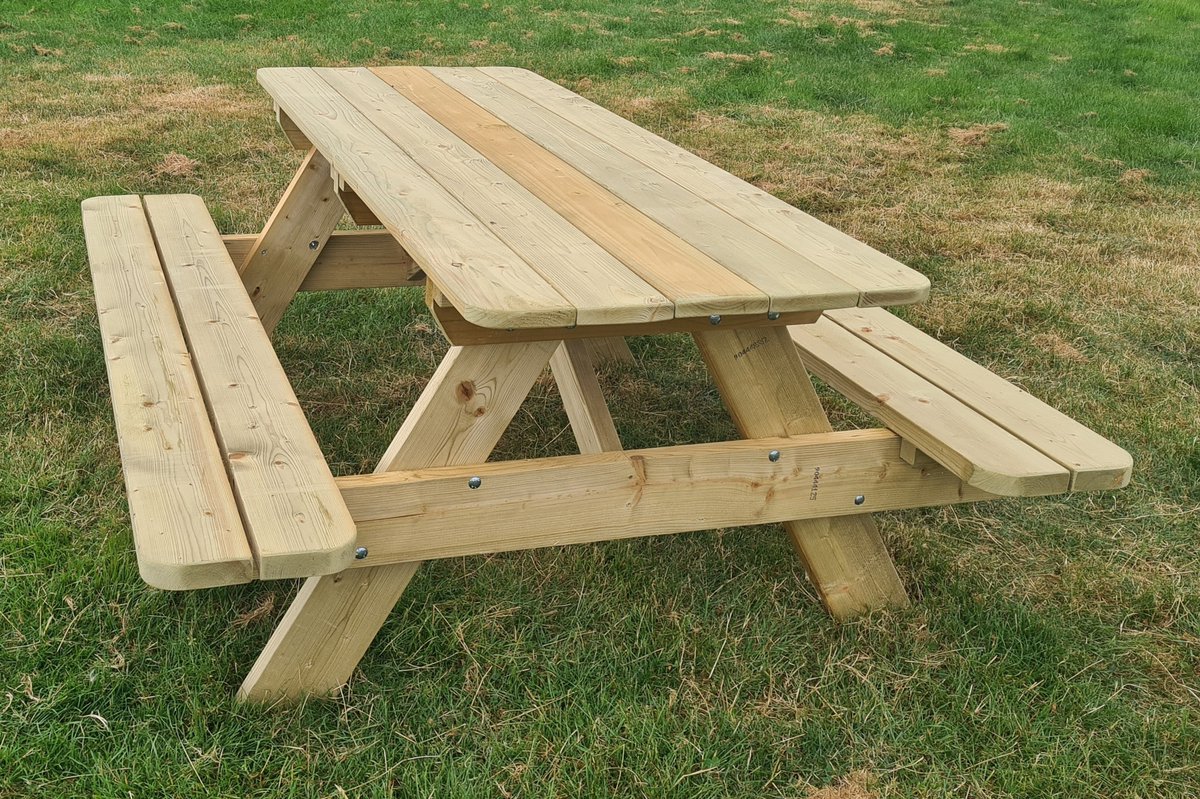 Geïmpregneerde-Picknicktafel-200cm