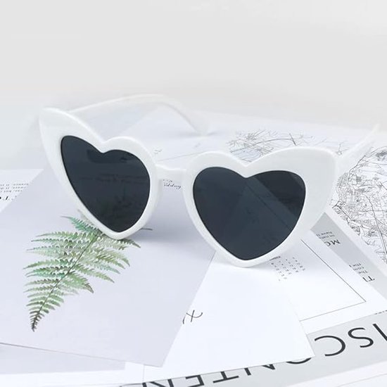 Daity Hartvormige zonnebrillen voor dames - Feestbrillen in hartvorm - Retro cat-eye zonnebrillen in moderne stijl - Zonnebrillen met UV-bescherming van daity — afbeelding 4