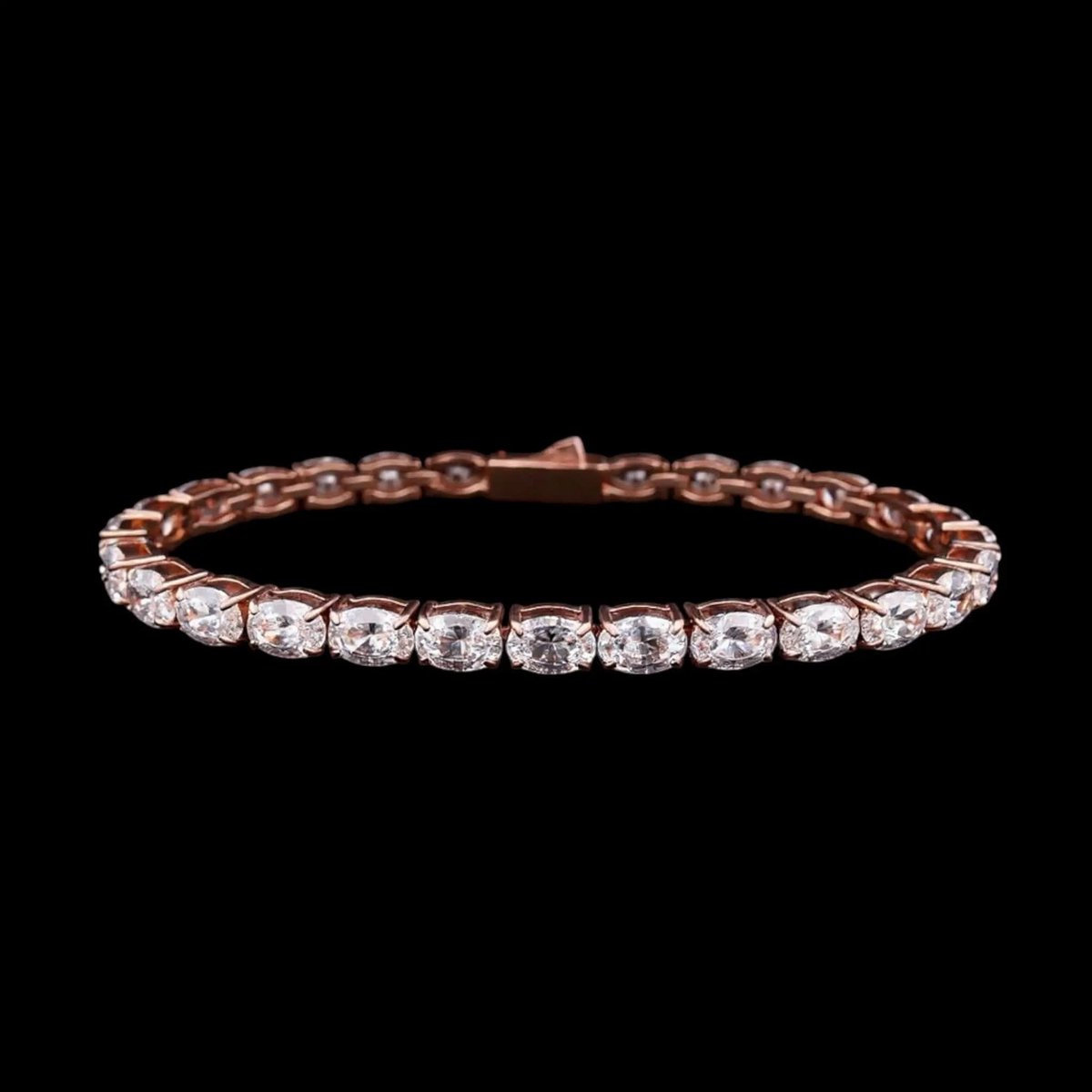 Victoria Valenza Roségoudkleurige RVS Tennisarmband met Ovale Zirkonia Stenen - Armband - RVS - Rosegoudkleurig - Tennisarmband - Zirkonia