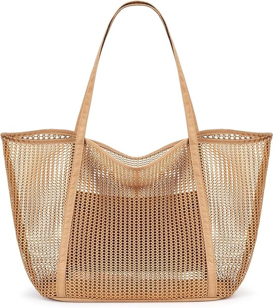Un sac de plage en filet marron avec des anses beiges et un fond beige, vide et vu de face.