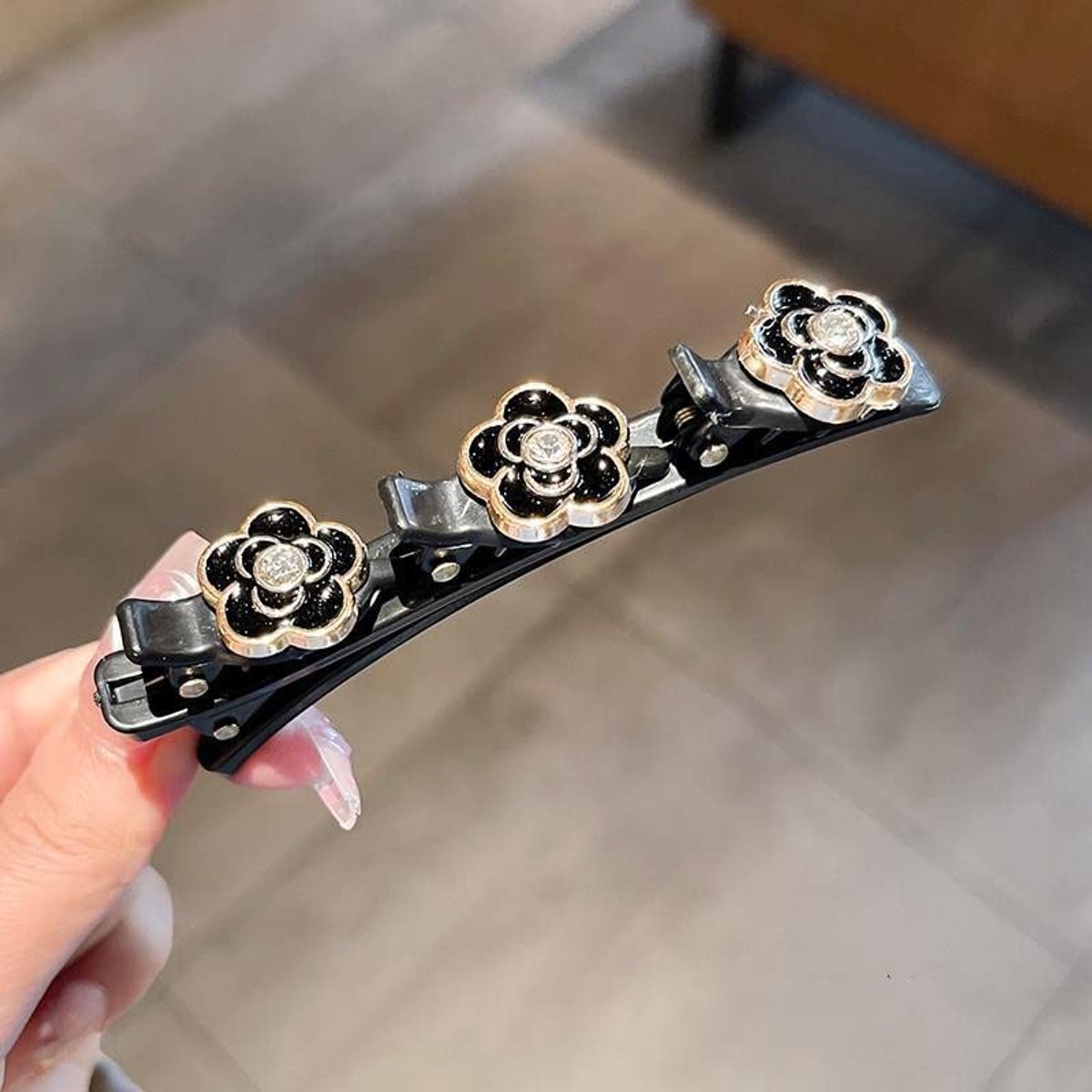 Dailygoods - Set van 2 Haarspelden met Bloemen voor Dames in Zwart
