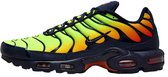 Nike Air Max Plus - Maat 39 - Lemon Venom/Hyper Crimson/Laser Orange/Blackened Blue / Geel Rood - Air Max - Lifestyle - Kinder Sneakers voor Jongens en Meisjes