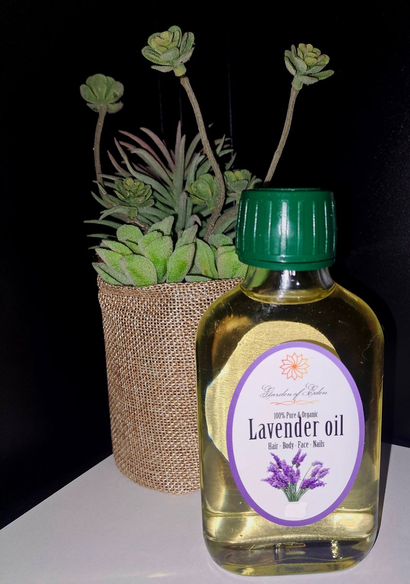 Organic lavendel olie 100 ml voor huid, haar, nagels en gezicht - body olie - massage olie - lavendelolie - op basis van druivenpit olie - druivenpitolie - nagelolie - slaap olie - slaapolie - nachtrust, ontspannende olie