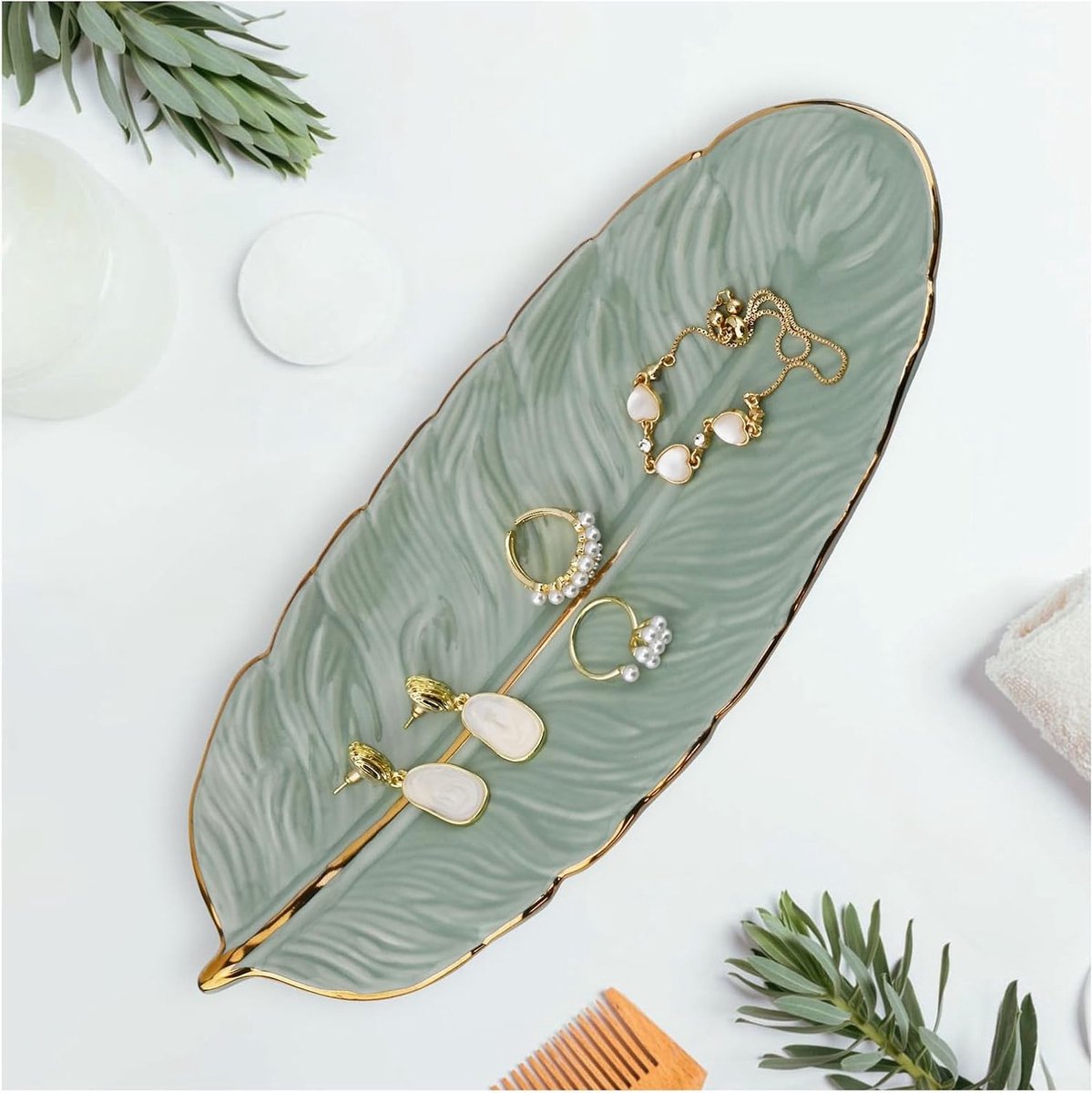 Sierlijke keramische juwelenkom in de vorm van een veer, decoratieve schaal voor ringen, kettingen en armbanden, perfect als cadeau voor vrouwen en meisjes in groen