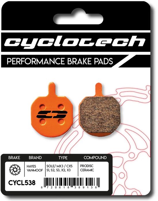 Verpakking met oranje remblokken; één kant oranje met zwart logo, andere kant met textuur. Tekst: 'cyclotech PERFORMANCE BRAKE PADS'.