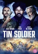 Poster van de film "Tin Soldier" met Scott Eastwood, Jamie Foxx en Robert De Niro. Special forces op de achtergrond.
