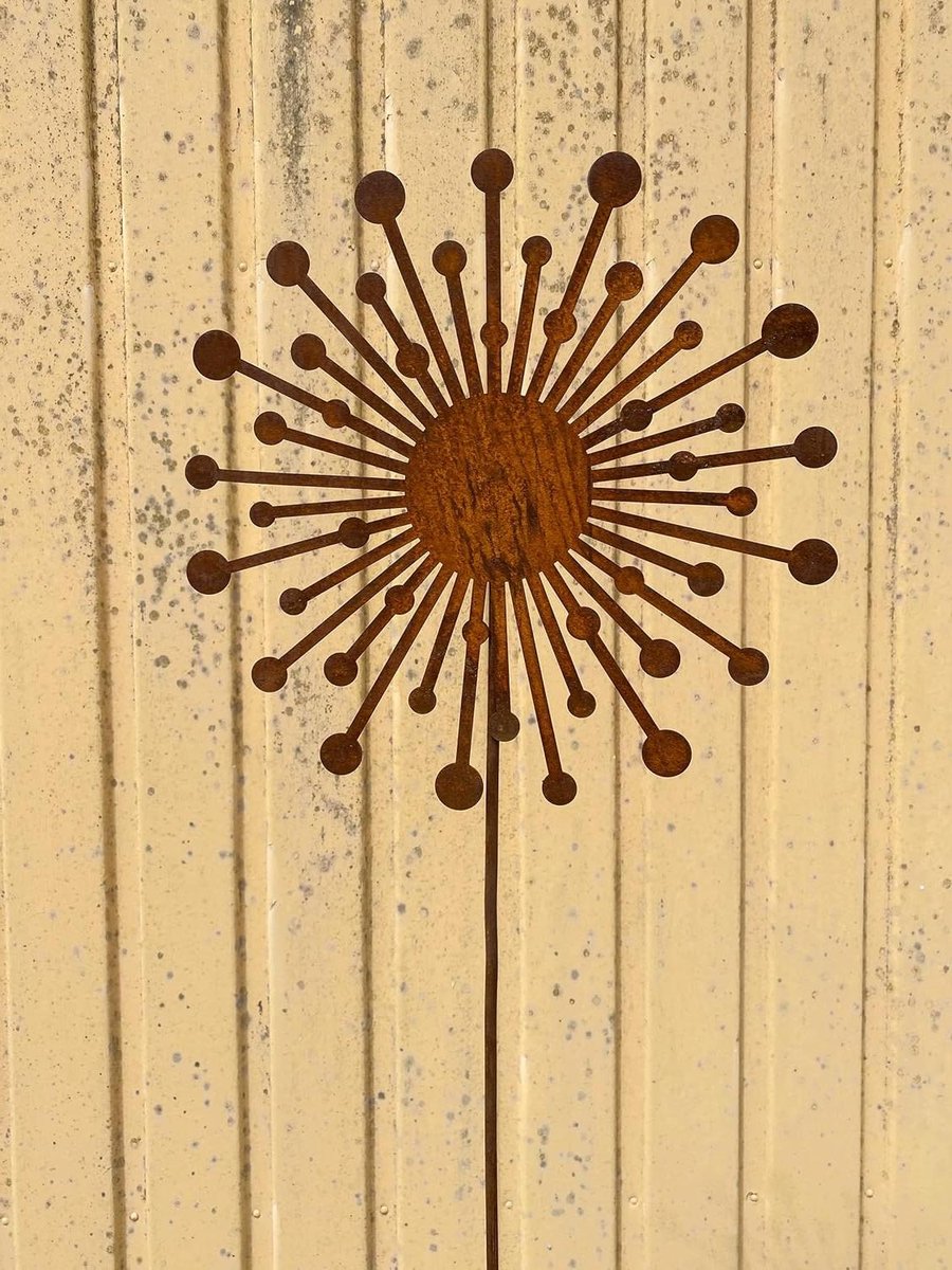 Bloem Tuinsteker - Paardenbloem Decoratie - Tuin Verfraaien - Filigraan Design - 40 cm - Roest Patina