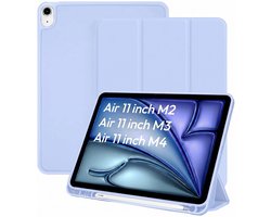 Hoes Geschikt voor Apple iPad Air 11 inch (2026, M4/2025, M3/2024, M2) - Licht Blauw - Casemania Tri Fold Tablet Case met Penhouder - Beschermhoes Smart Cover met Uitsparing voor Apple Pencil of Stylus