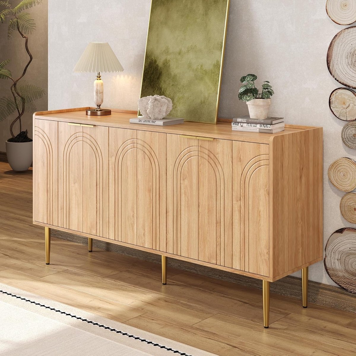 Moderne Natuurlijke Houten Dressoir Kast 140 cm met 4 Deuren, Verstelbare Planken en 20 cm Hoge Poten – Sideboard voor Woonkamer, Eetkamer en Hal met Grote Opbergruimte