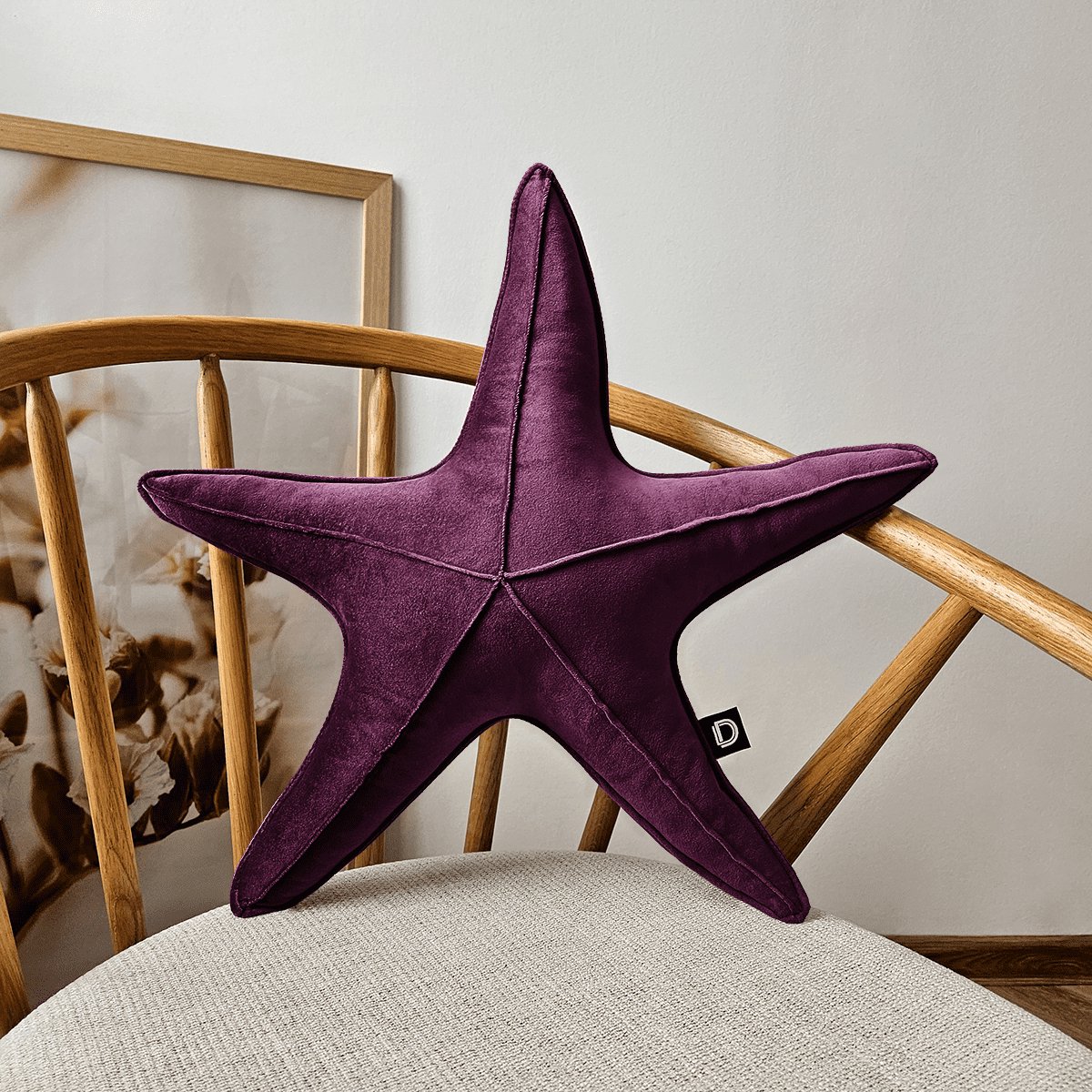 Decordruk VELVET Serie - Sierkussen - Ciemny Violet - Grote Zeester Vorm - Zacht en Decoratief