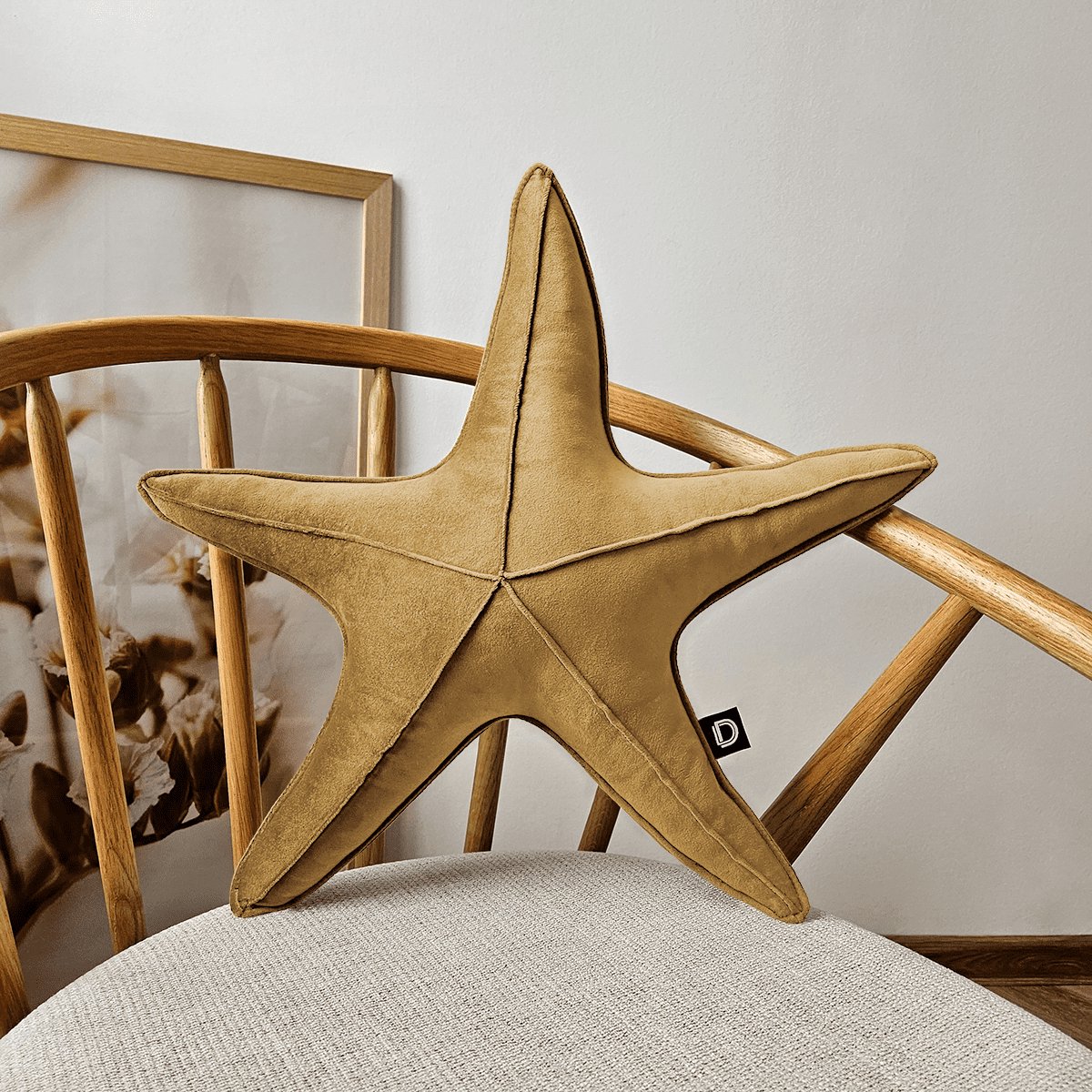 Decordruk Velvet Collectie - Sierkussen - Stervorm - Muskaat Geel