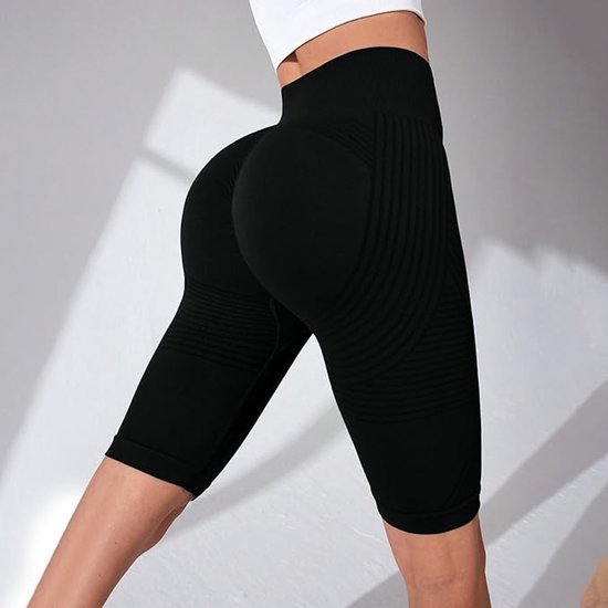 Yogabroek - Compressielegging - Damesbroek met hoge taille en heupliftend effect - Korte legging - Fitness yogabroek met taille-accentuering, sportkleding, dames yogashorts, geschikt voor zomersporten, yoga, fietsen, wandelen, zwart, maat L — afbeelding 2