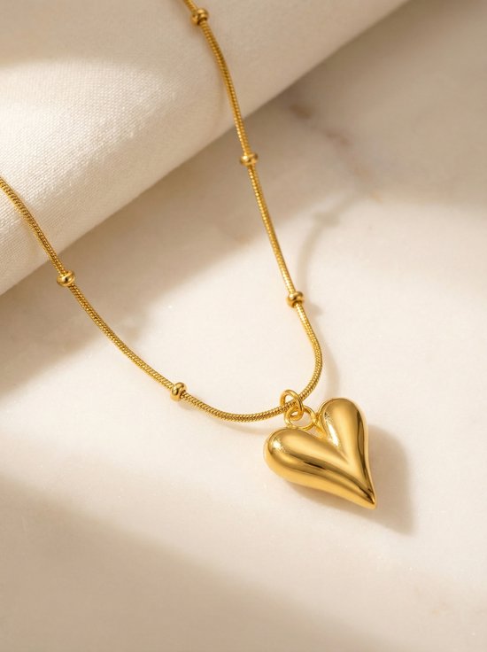 Collier Luxe Lundholm Femme Doré Imperméable Pendentif Cœur – Acier Inoxydable Premium Doré Plaqué Or – Cadeaux Femmes Noël Cadeau Bijou – 40 cm – Design Scandinave – Cadeau pour Femme