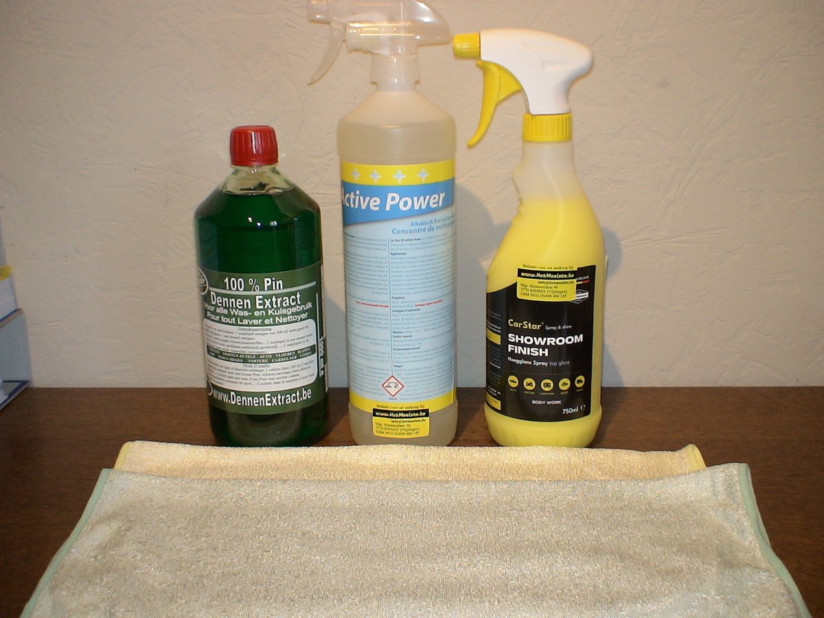 starter set - Camper -mobilhome - caravan - poetsen - reinigen - zwarte strepen - mos verwijderen - glanzen - shampoo - hoogglansspray - showroom finish - snel geleverd