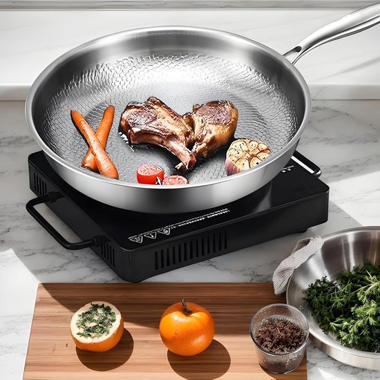 Titanium Koekenpan - Antiaanbak Pan - Koken Buiten - Gelijkmatige Warmte - 26cm Diameter - Grijs — afbeelding 4