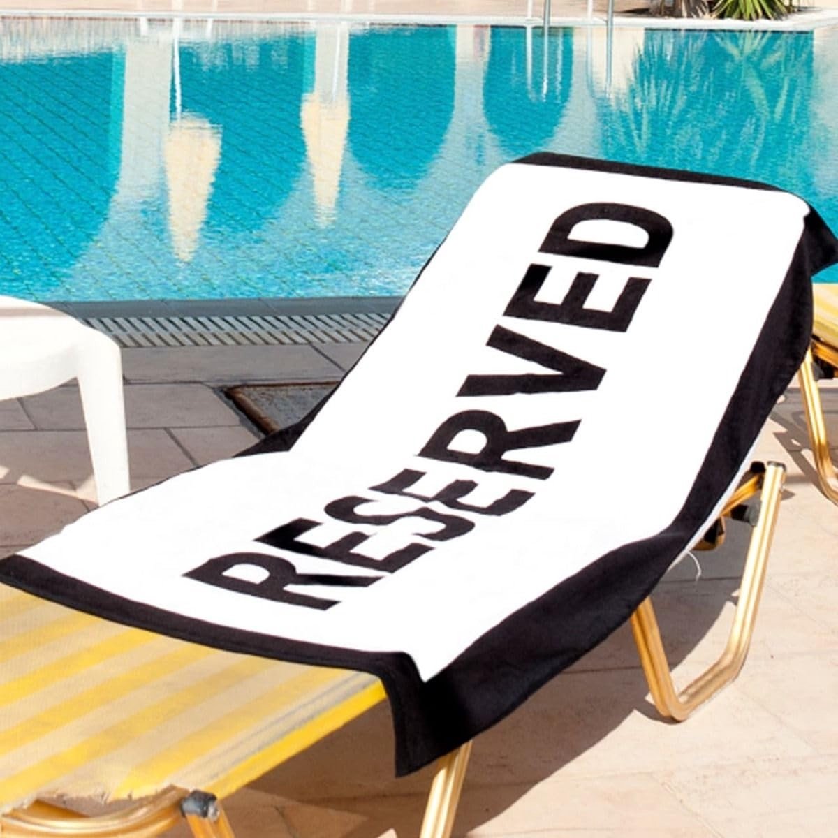 Dailygoods - Dailygoody - Gereserveerde strandhanddoek - Microvezel - Super absorberend - Zwart en wit - Ideaal voor ligstoelen - 76 x 152 cm