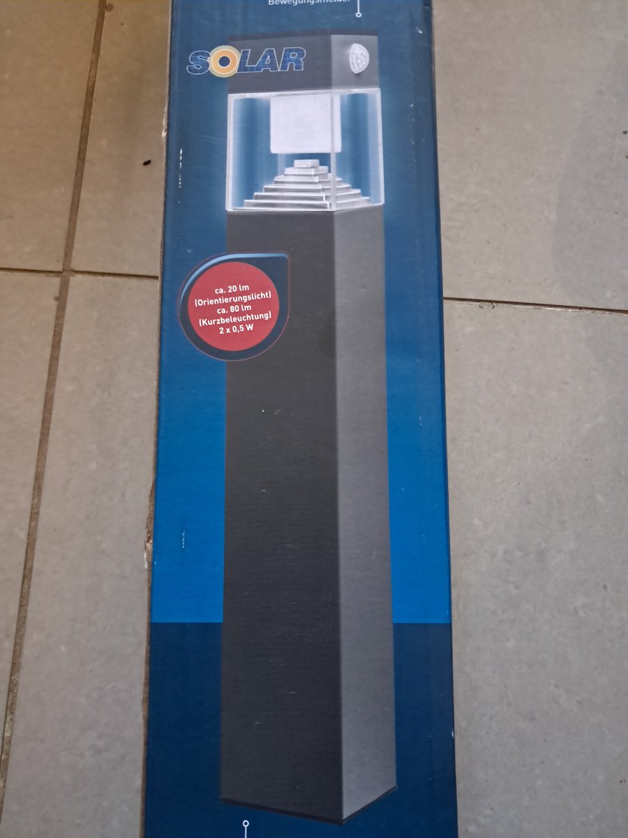 Livarno Lux Buitenlamp op zonne energie - Tuinlamp - met schemersensor en bewegingsdetector - 68 cm hoog