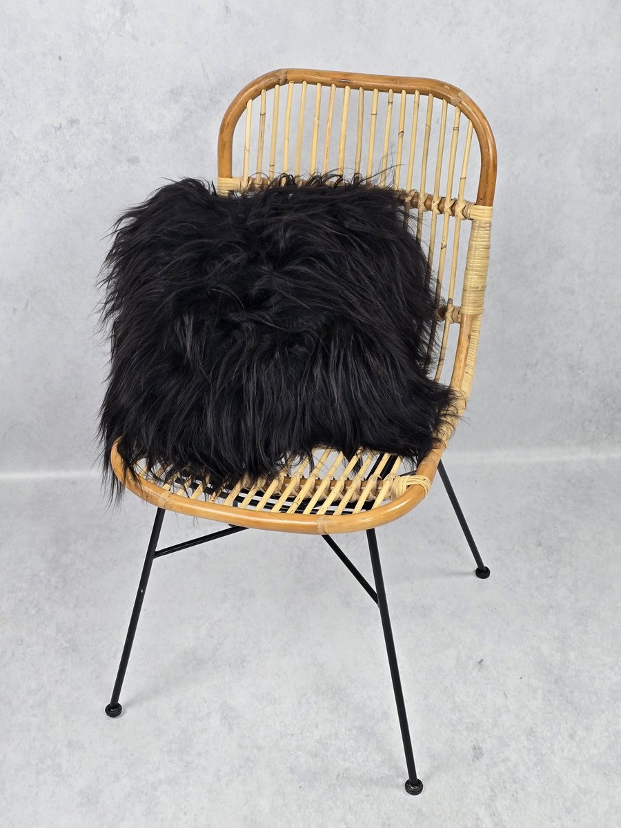 Kussen – Schapenvacht – IJslands – Exclusieve collectie – Woondecoratie – Zwart – 100% echt natuurlijke wollen vacht – 40x40 cm