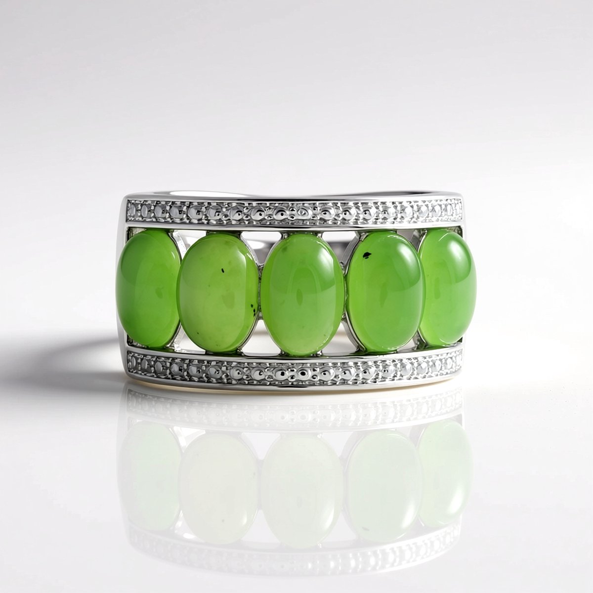 Cavill - Zilveren Ring Geplatineerd - 5 Ovale Canadese Jade Cabochons 4,222 ct - 925 Sterling Zilver - Moderne Elegante Damesring Groen