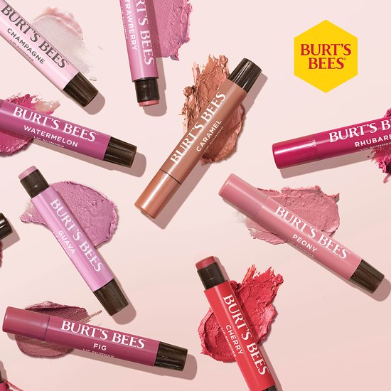 Burt's Bees Lip Shimmer in de kleuren Champagne, Guava, Watermeloen, Fig, Strawberry, Caramel, Rhubarb, Cherry en Peony.