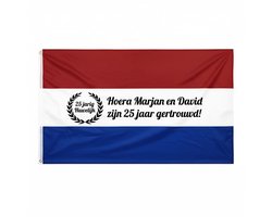 Nederlandse jubileum vlag - gepersonaliseerd met tekst - lauwerkrans - jubileum - huwelijks jubileum