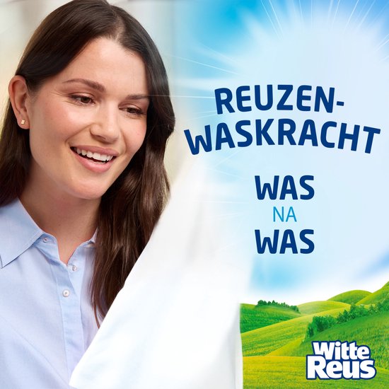 Vrouw toont schone witte was, met de tekst 'Reuzen-waskracht, Was na was'.