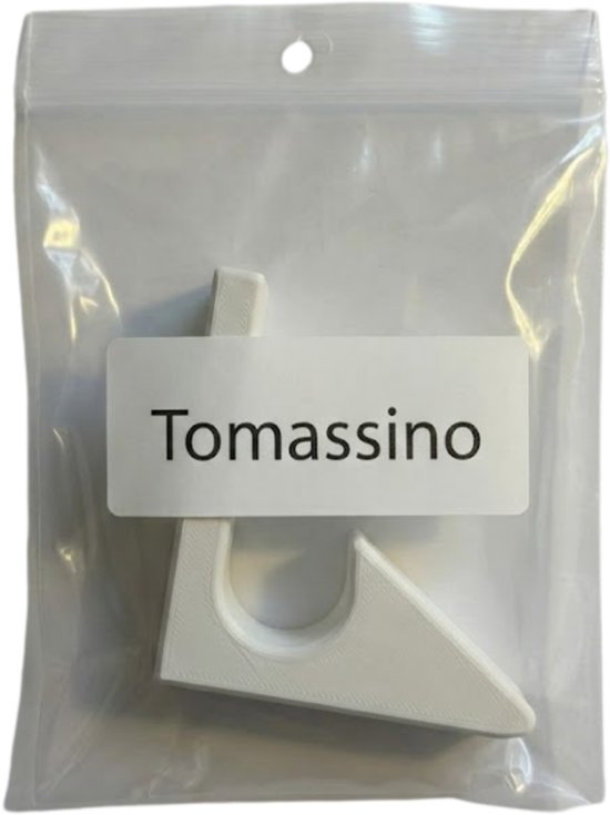 Een witte deurklinkhouder van Tomassino in een plastic zak.