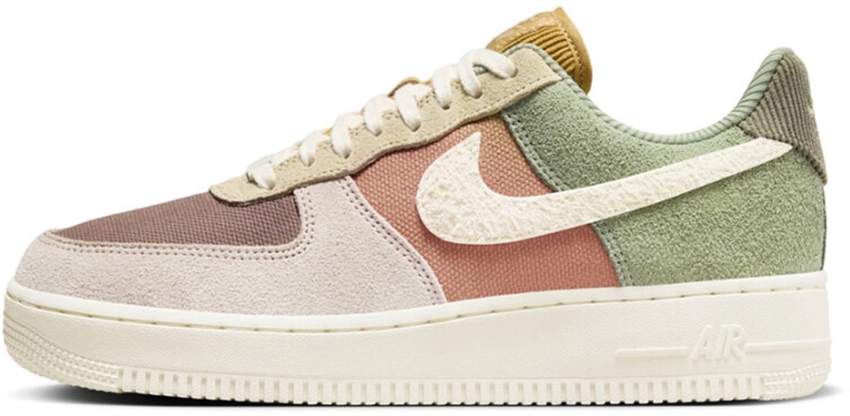 Nike Air Force 1 Low ’07 LX Oil Terra Blush Grijs