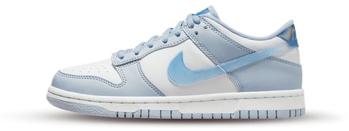 Nike Dunk Low Iridescent Blauw