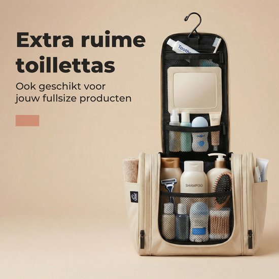Open beige toilettas met full-size producten, een spiegel en een ophanghaak.