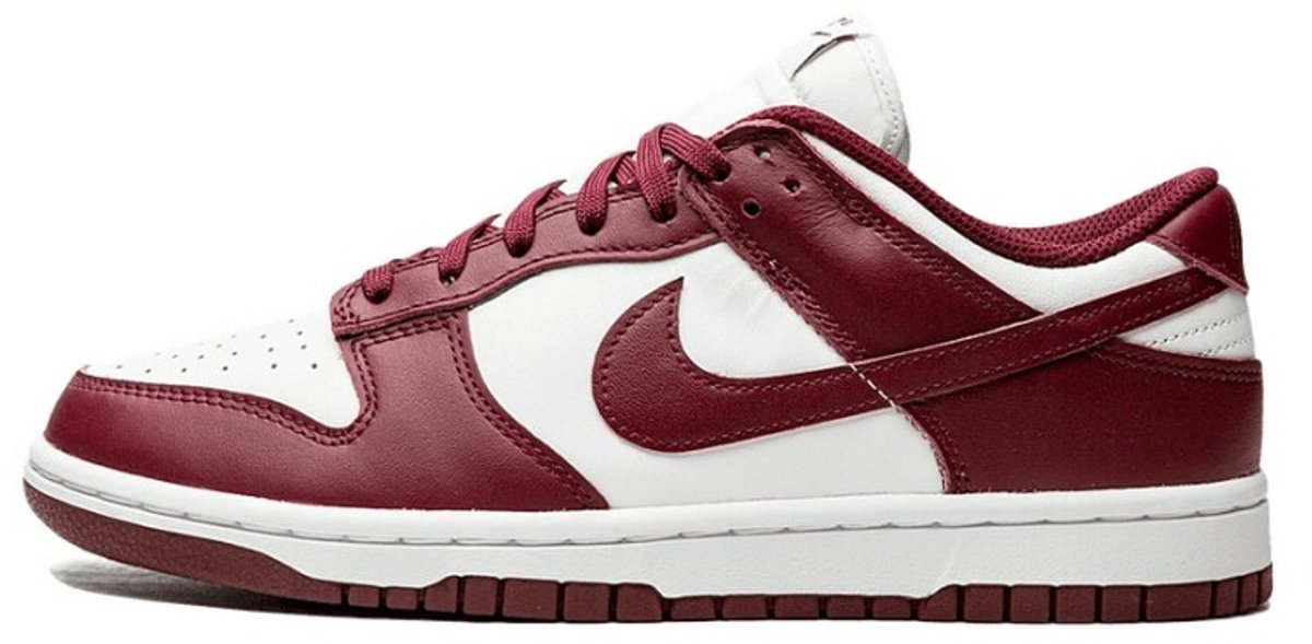 Nike Dunk Low 'Bordeaux' - Size 42.5 .
