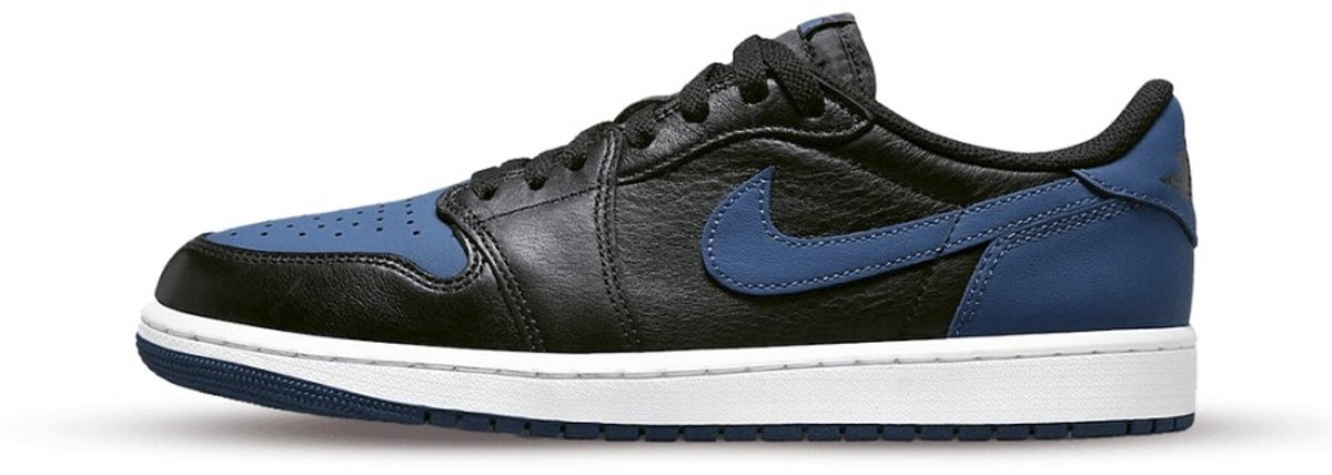 Air Jordan 1 Retro Low OG Mystic Navy (W) - Maat 42.5