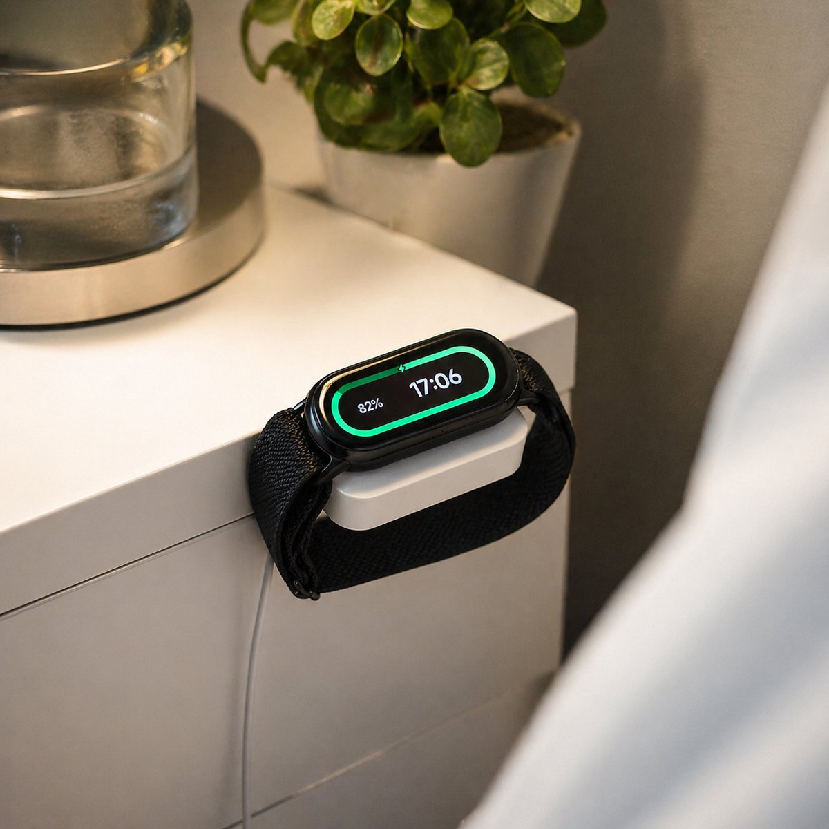 Xiaomi Smart Band 10 Oplaadstation - Mi Band 10 Charging Dock - Magnetische Oplader Houder - Wand En Bureau Montage - Kabelmanagement Organizer - Smartwatch Stand Voor Nachtkastje En Bureau - Minimalistisch Design - Wit