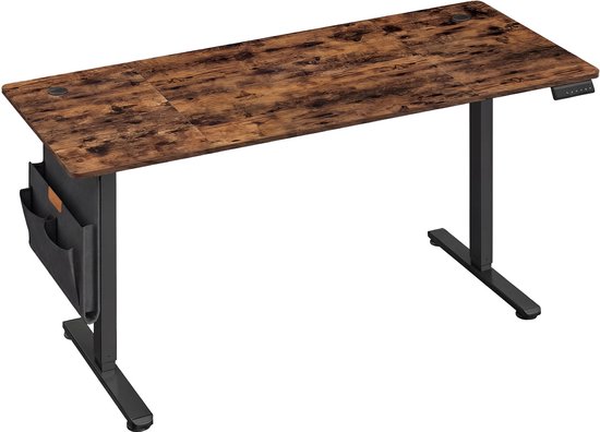 Elektrisch verstelbaar bureau met een donker, verweerd houten blad, zwarte poten en een stoffen organizer.