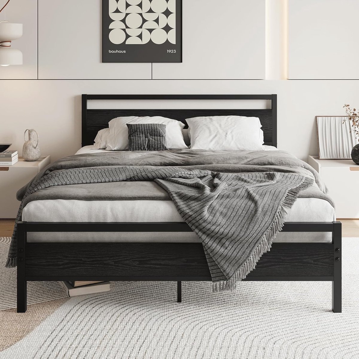Industrieel Metalen Tweepersoons Bedframe 140x200 cm met Hoofdbord en Lattenbodem – Stabiel, Geluidsvrij, Onderbed Opbergruimte, Zwart
